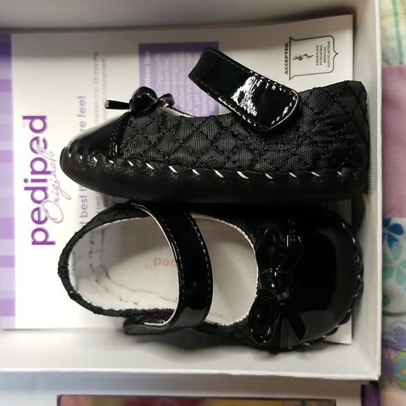 Pediped Black Patent leather & Quilted Fabric w/bow. Naomi 0-6 Months - Picture 2 of 4